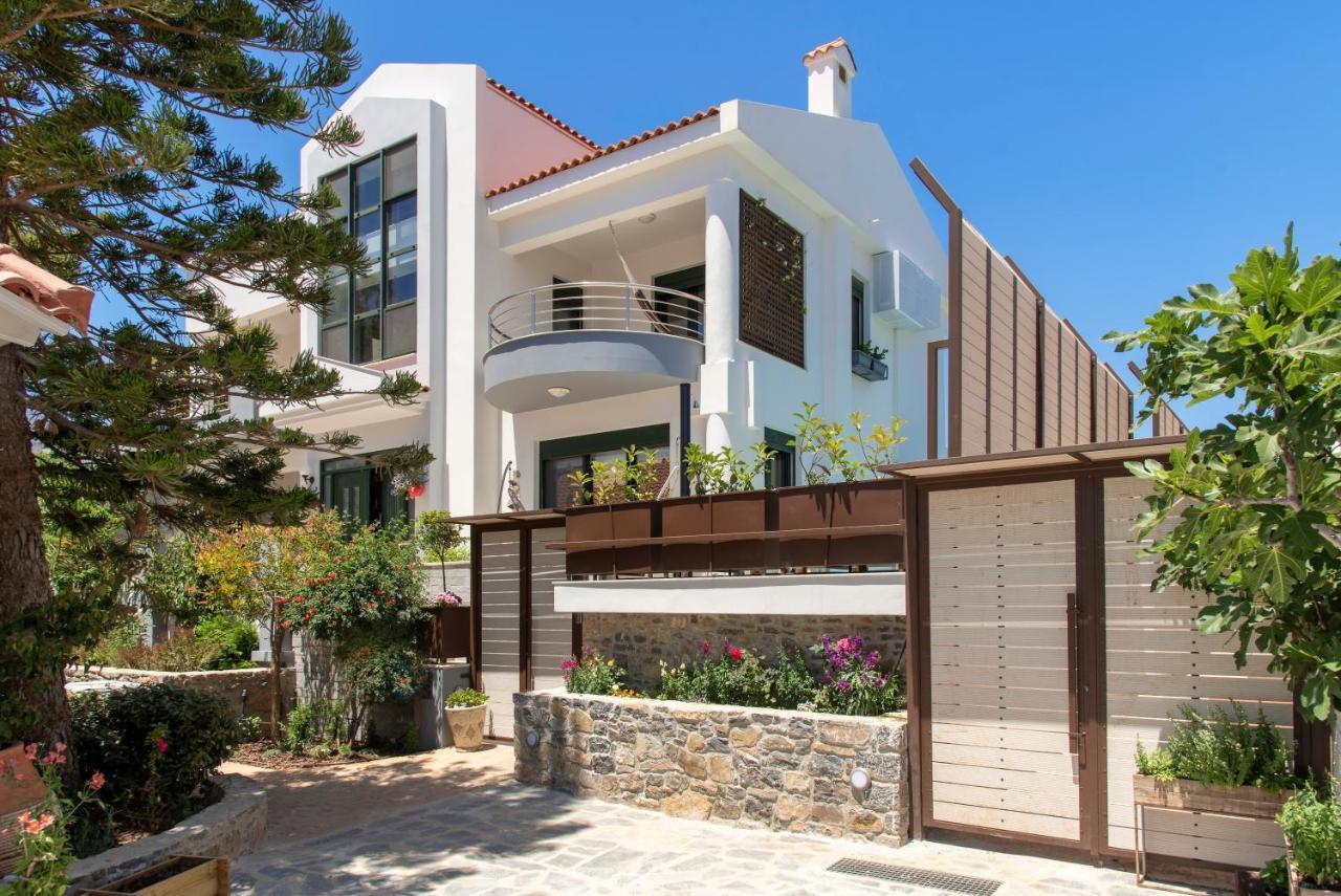 Paradisos Luxury Villas Next To Beach Koutsourás Екстериор снимка
