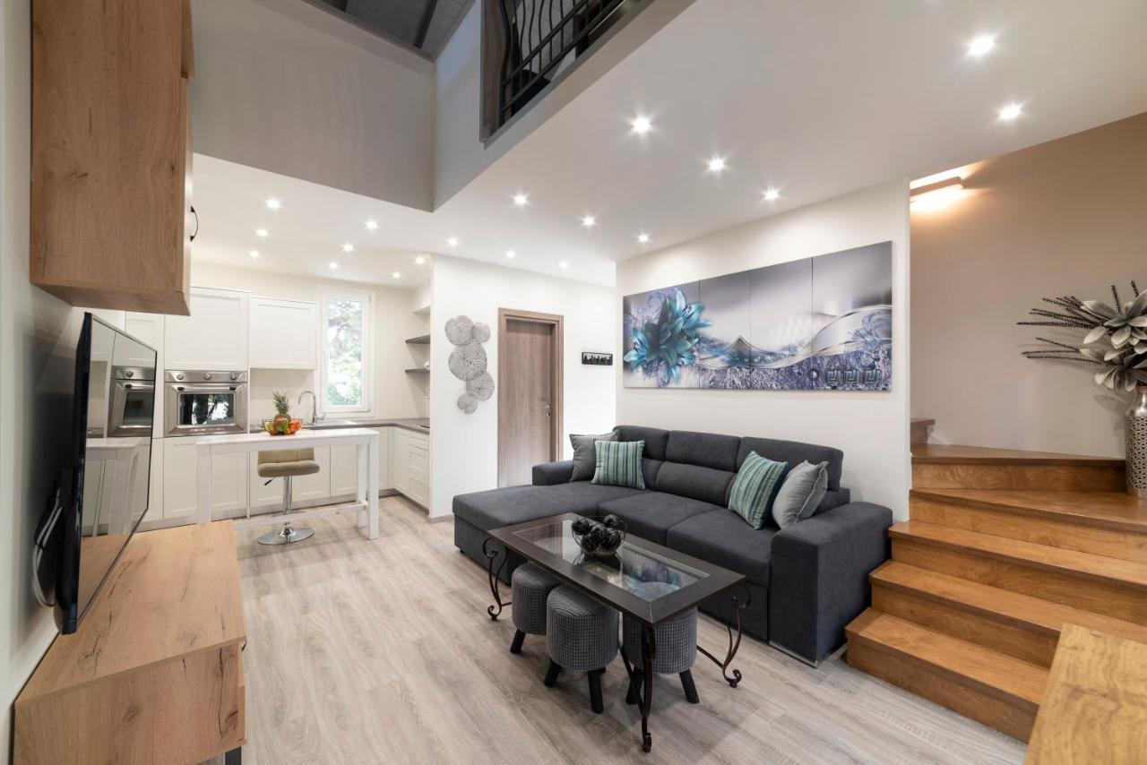 Paradisos Luxury Villas Next To Beach Koutsourás Екстериор снимка
